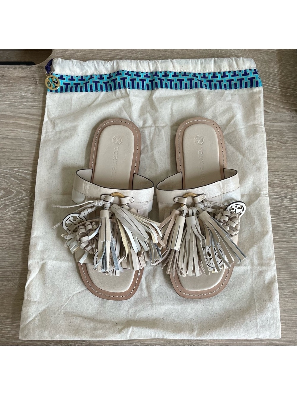 Tory Burch Miller Tassel Slide New Cream Size 6 Leather Neutral Luxury Coastal